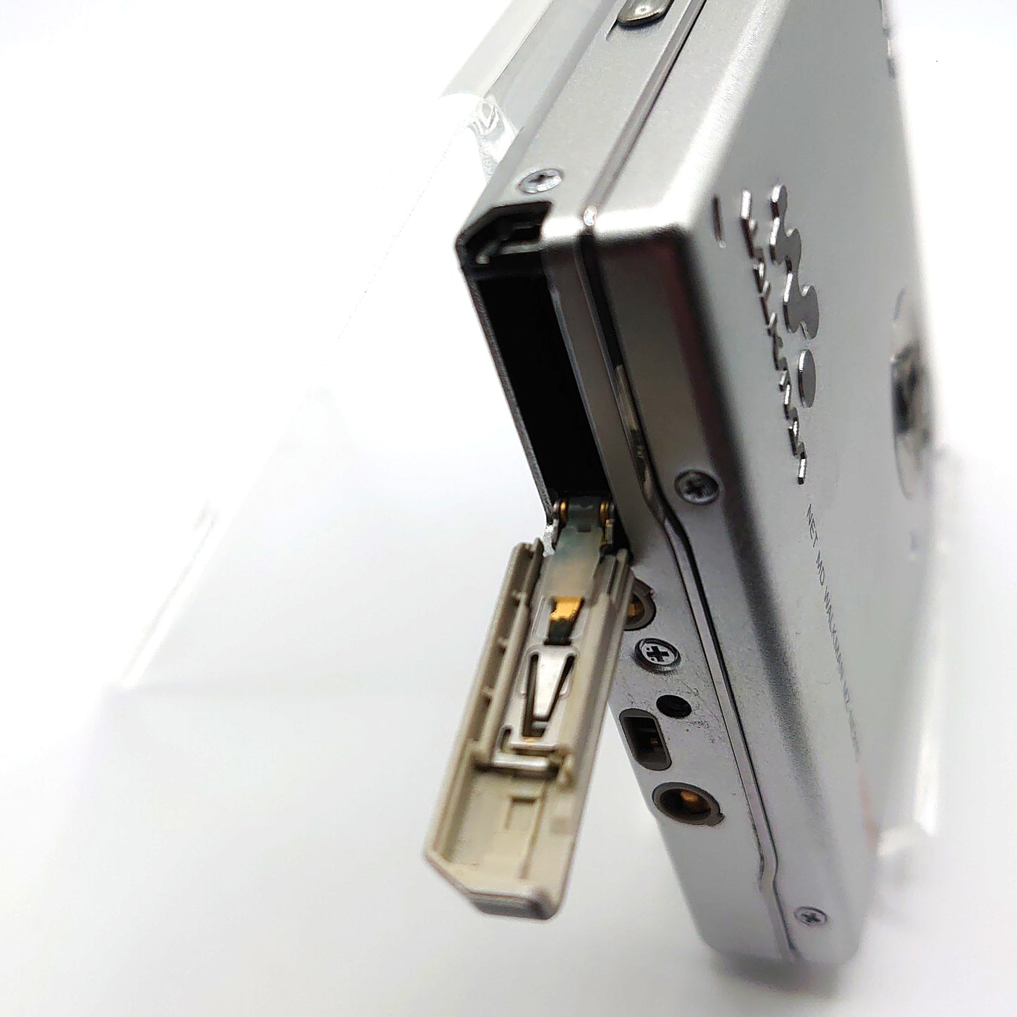 Sony MZ-NE810 MiniDisc Player
