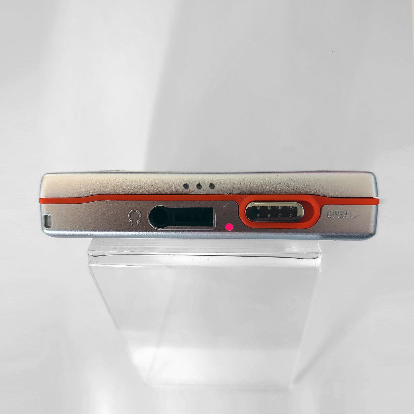 Sony MZ-E520 MiniDisc Player Bundle