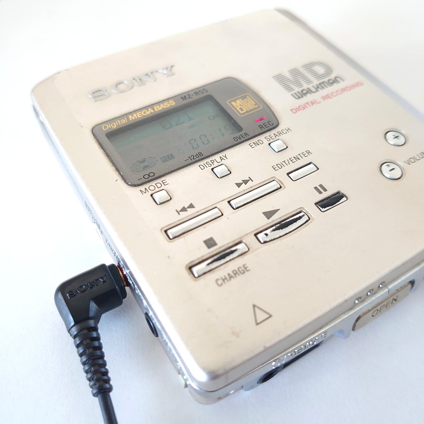 Sony MZ-R55 MiniDisc Recorder Bundle