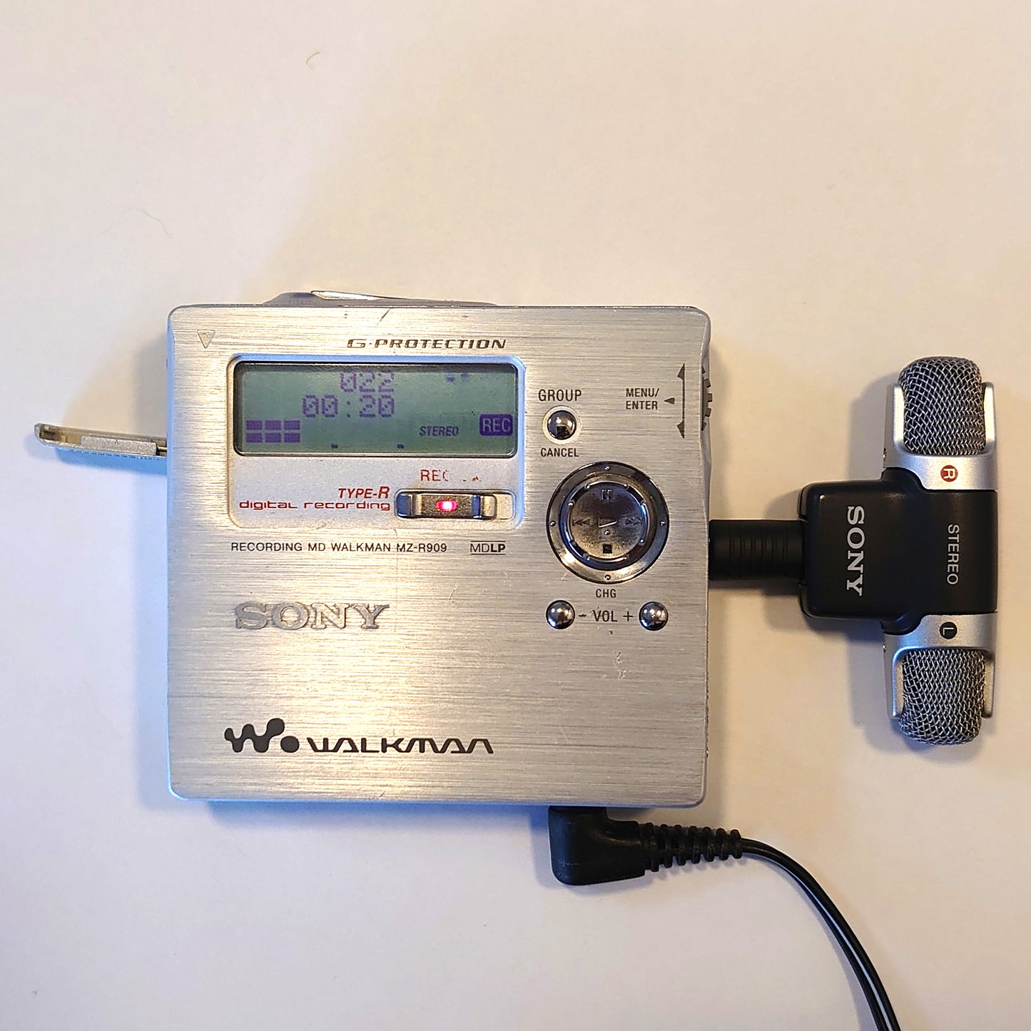 Sony MZ-R909 MiniDisc Recorder