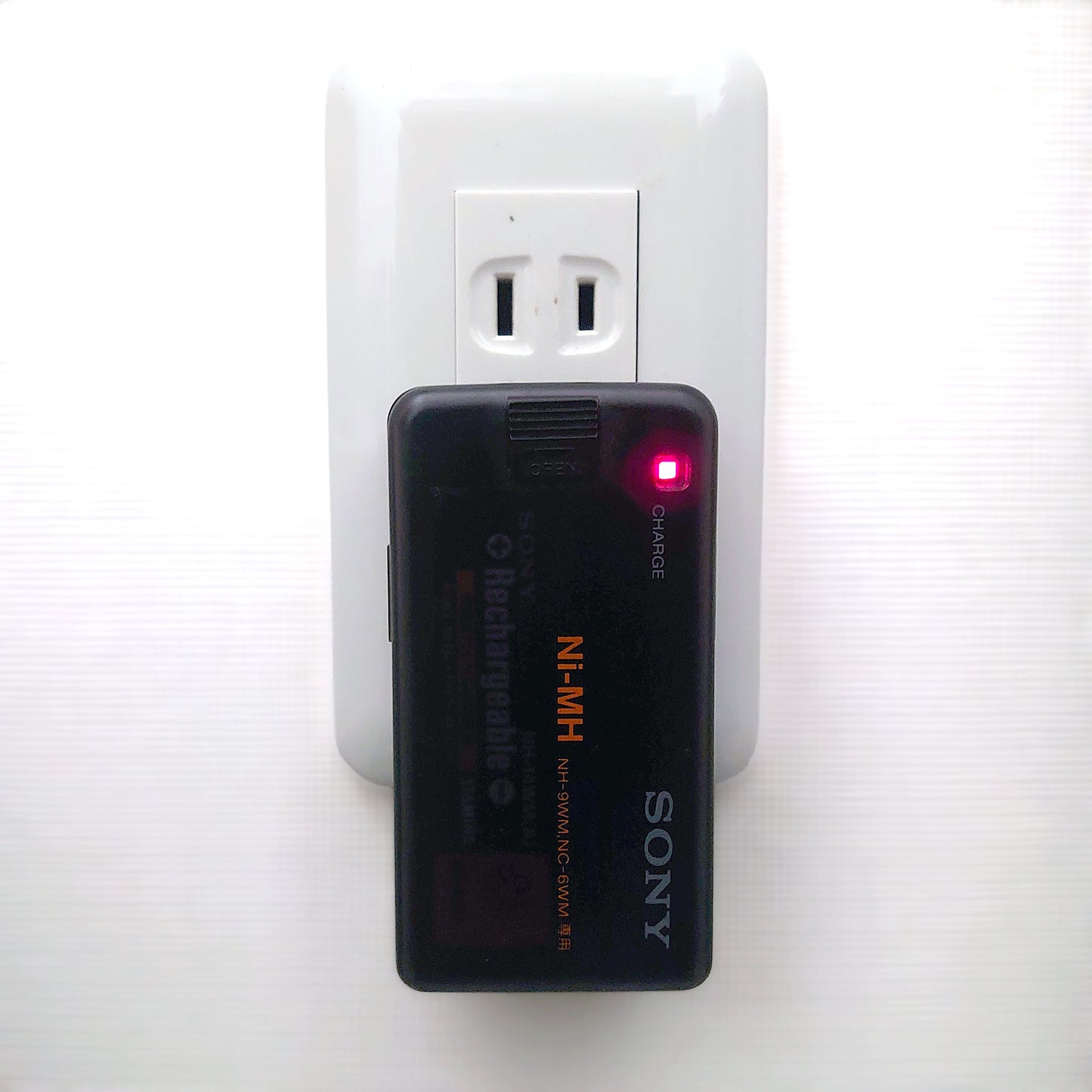 Sony BC-9HM Gumstick Battery Charger