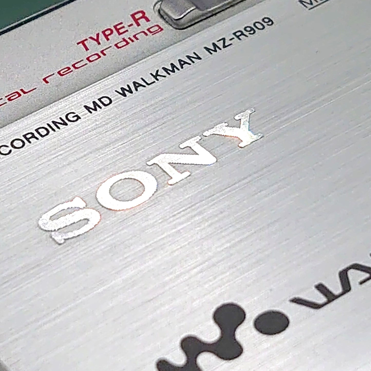 Sony MZ-R909 MiniDisc Recorder