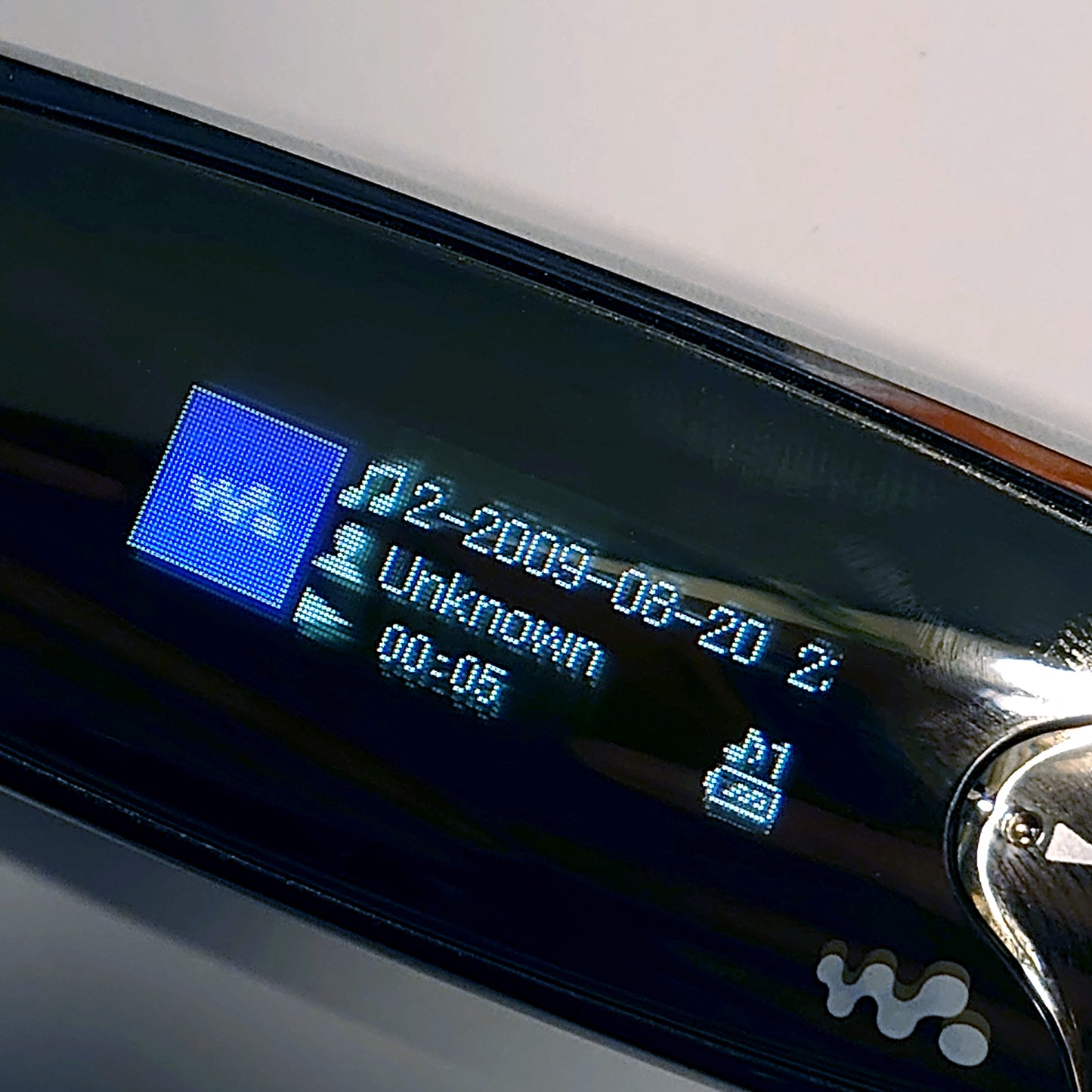 Sony NW-S706F Network Walkman 4GB