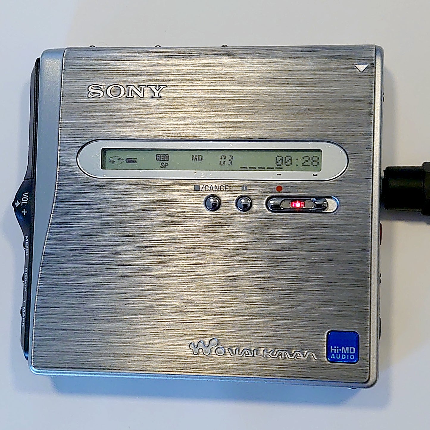 Sony MZ-NH1 MiniDisc Recorder Bundle