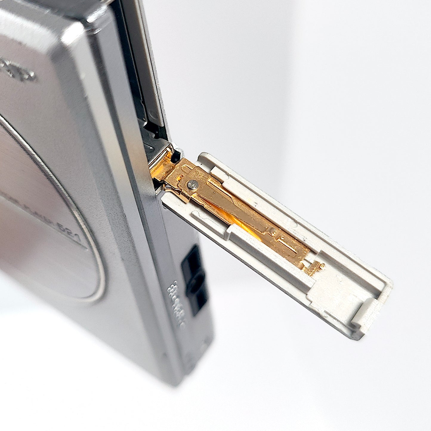 Sharp MD-ST521-S MiniDisc Player Bundle