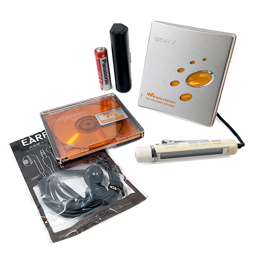 Sony MZ-E520/D MiniDisc Player Bundle