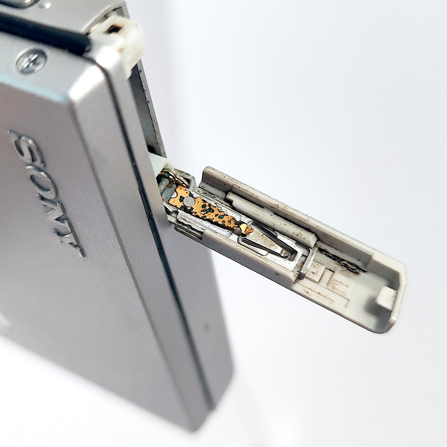 Sony MZ-E700 MiniDisc Player