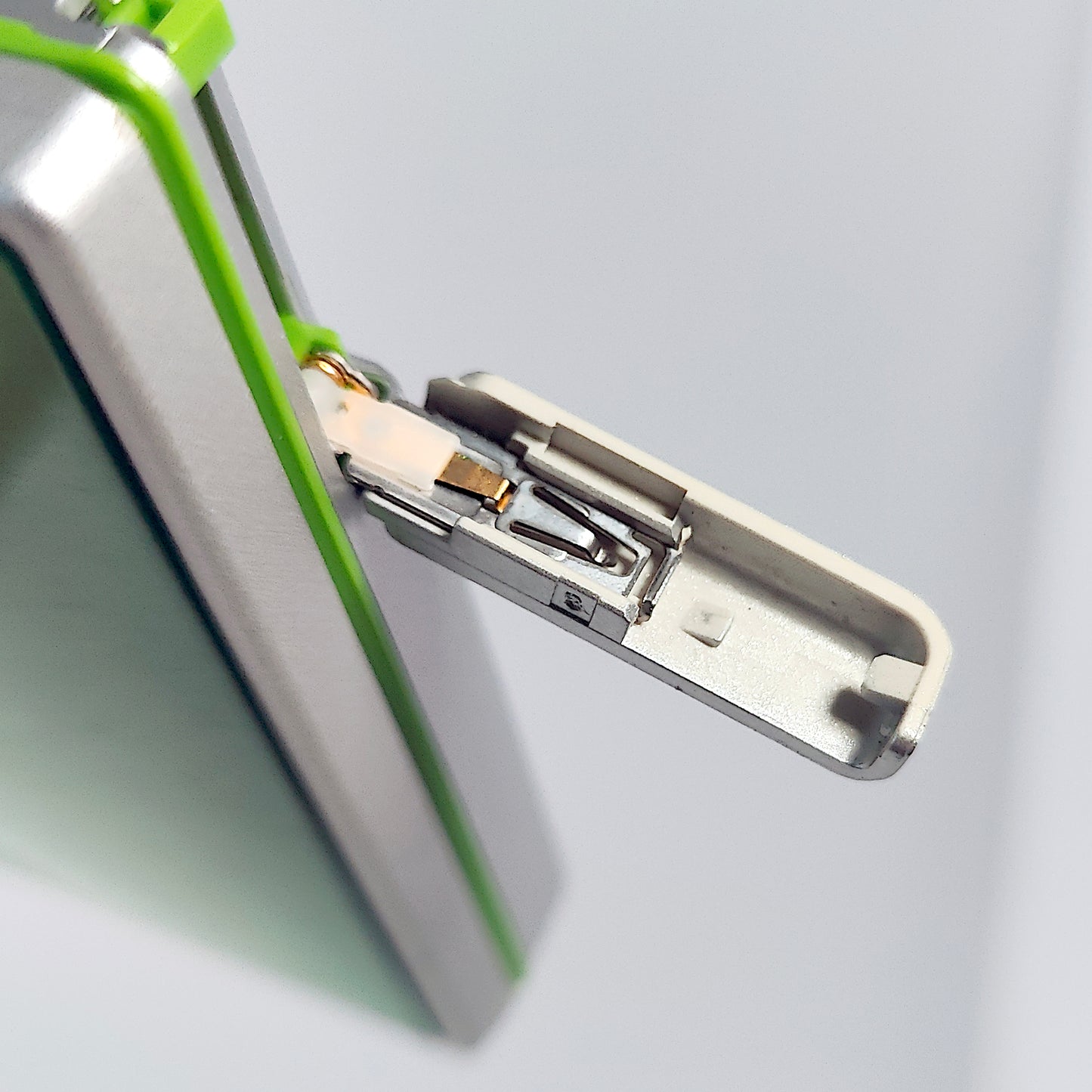 Sony MZ-E620 MiniDisc Player Bundle